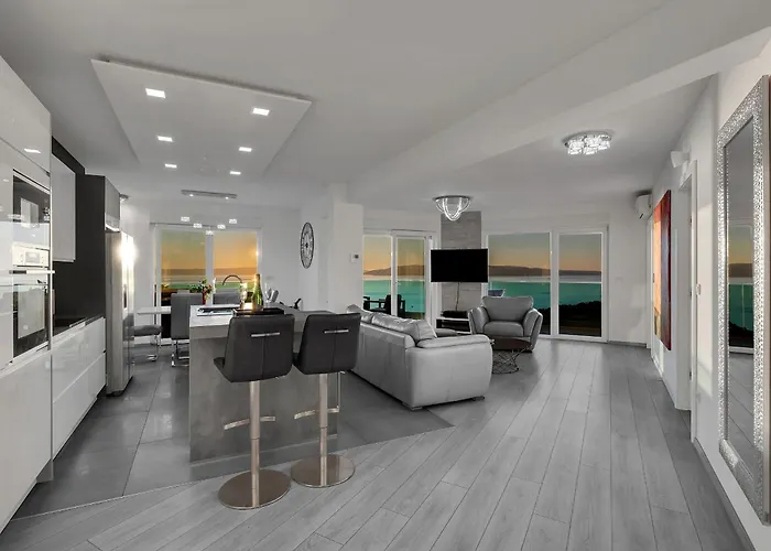 Exclusive Penthouse Big Blue With Private Jacuzzi