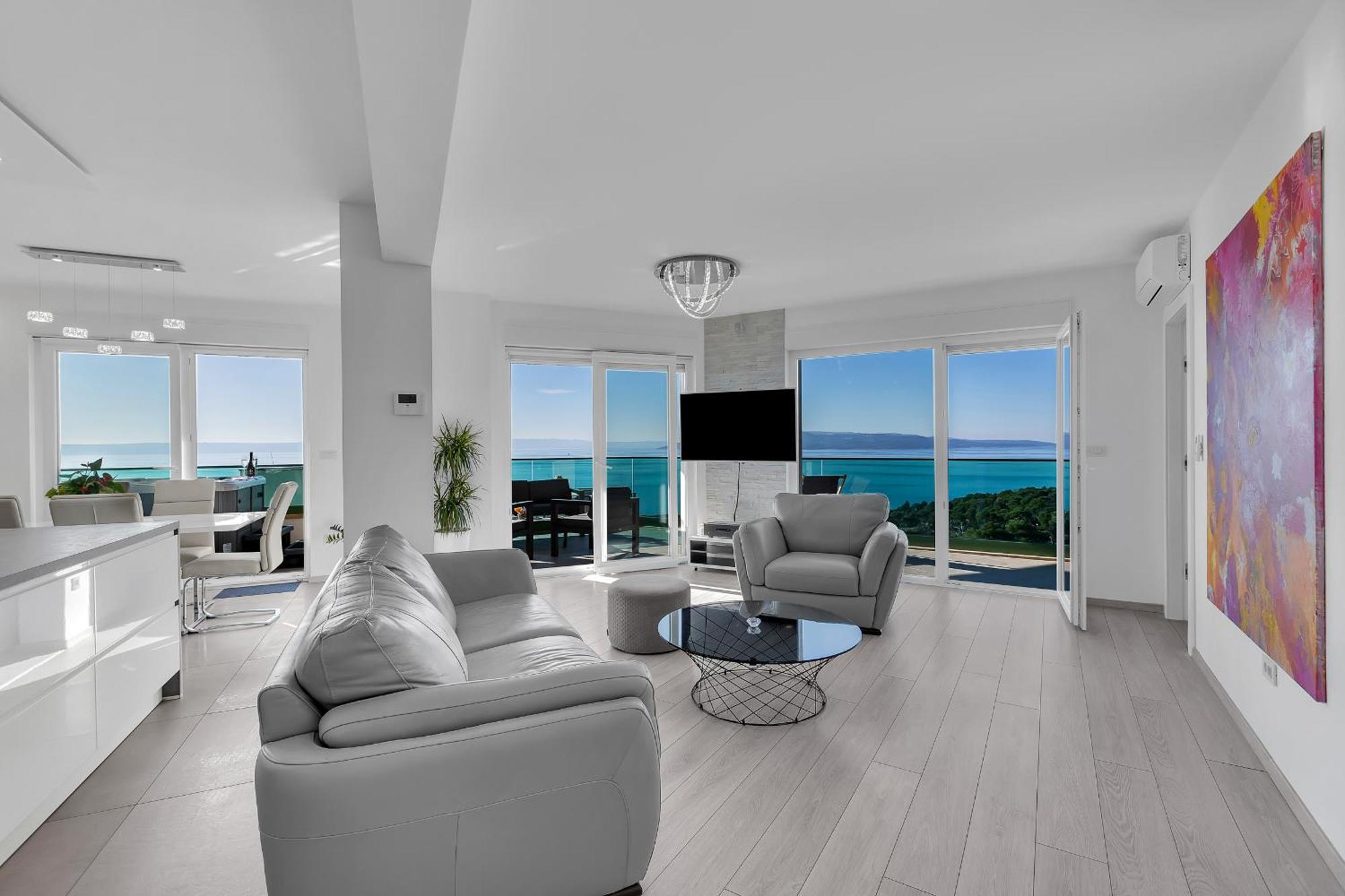 Exclusive Penthouse Big Blue With Private Jacuzzi