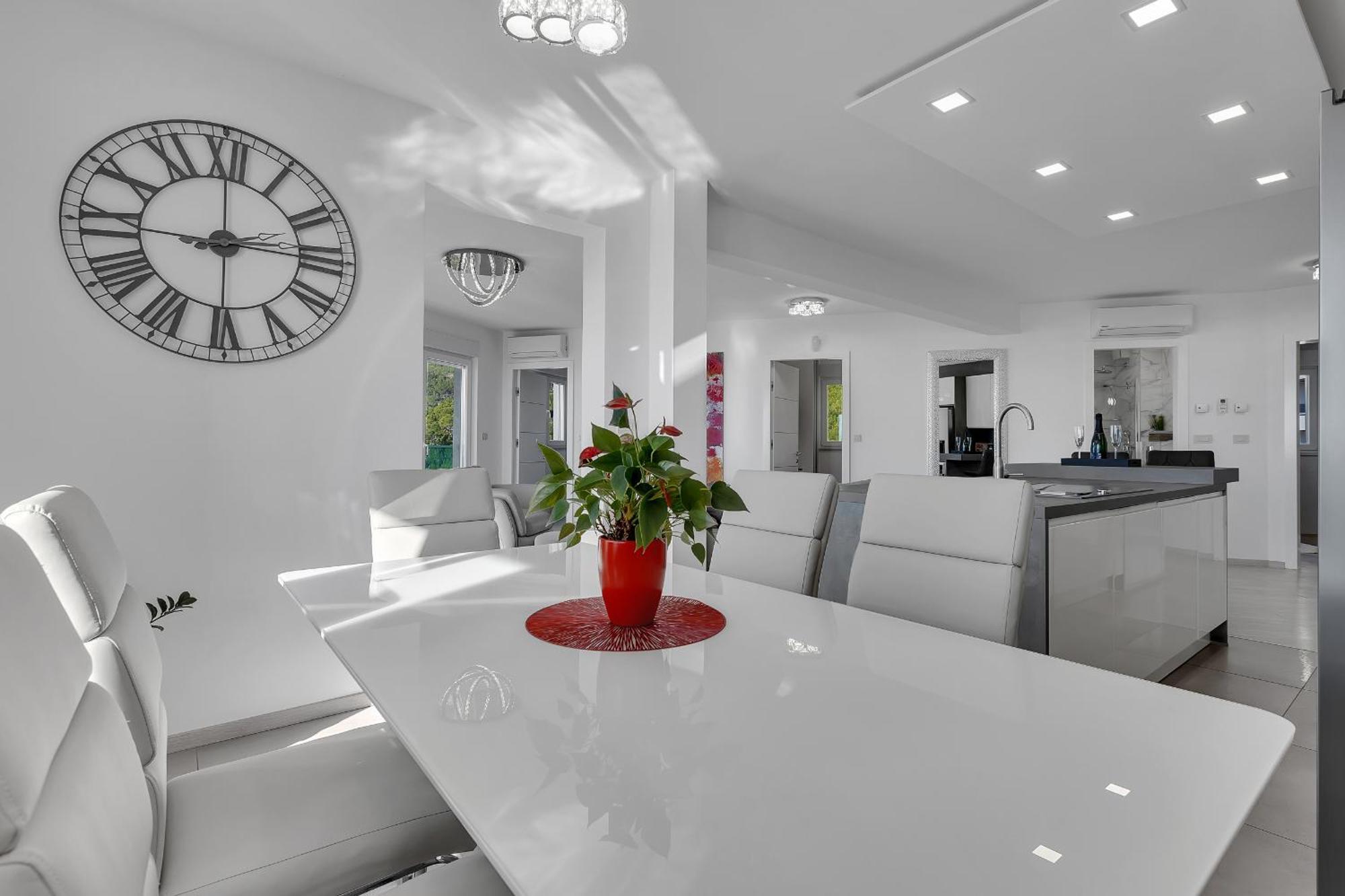Apartment Exclusive Penthouse Big Blue With Private Jacuzzi Makarska
