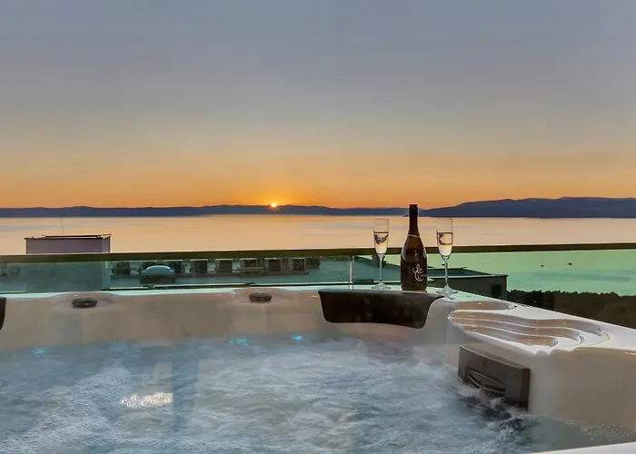 Exclusive Penthouse Big Blue With Private Jacuzzi
