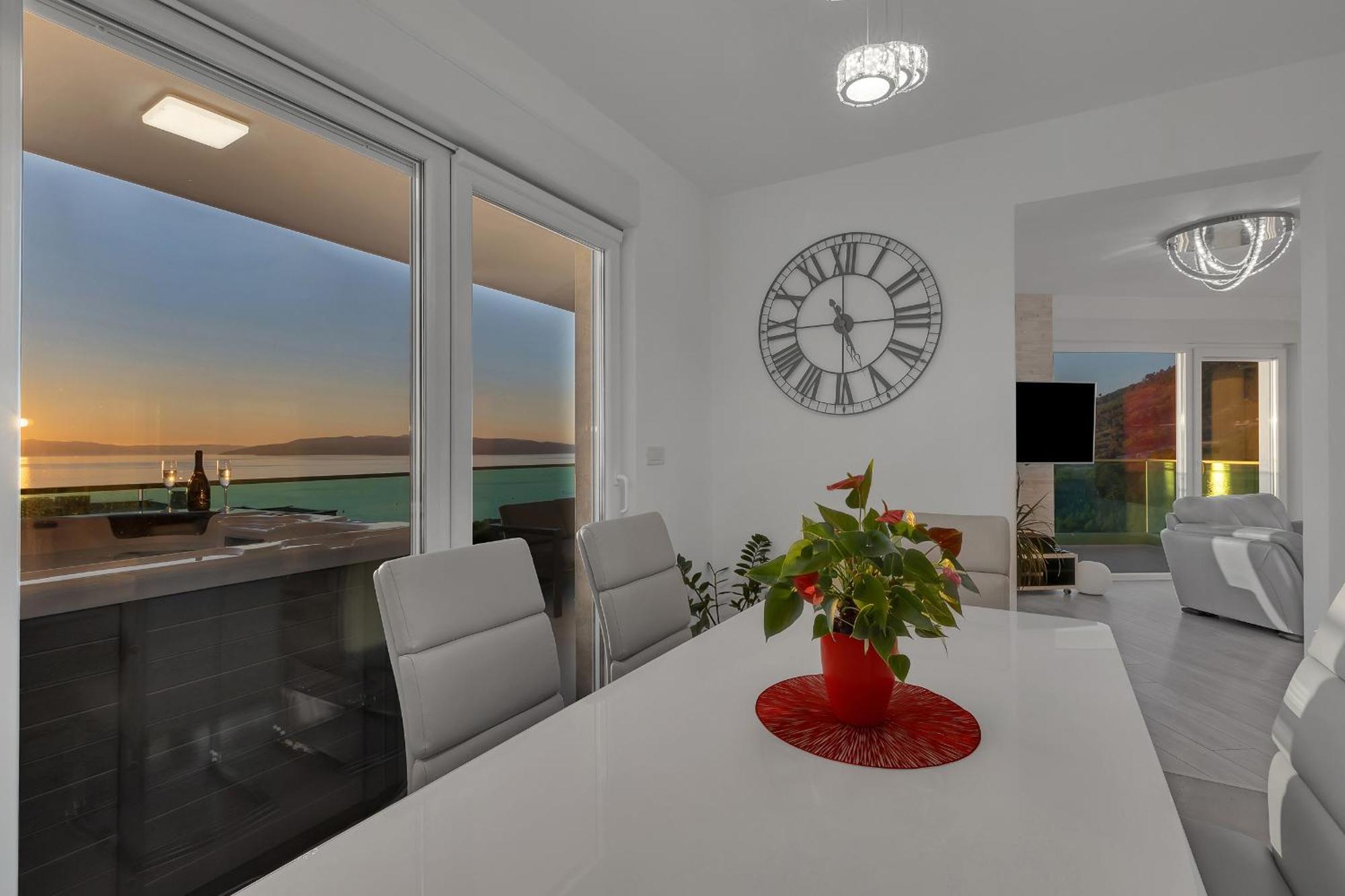Exclusive Penthouse Big Blue With Private Jacuzzi *