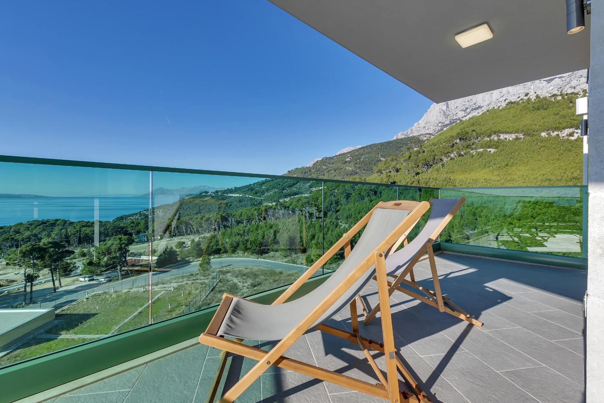 Exclusive Penthouse Big Blue With Private Jacuzzi * Makarska