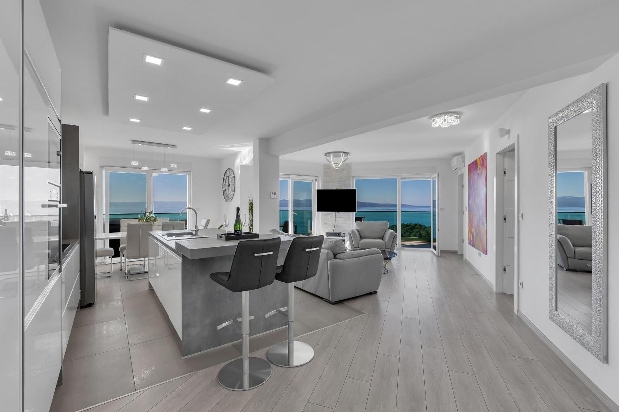 Apartment Exclusive Penthouse Big Blue With Private Jacuzzi