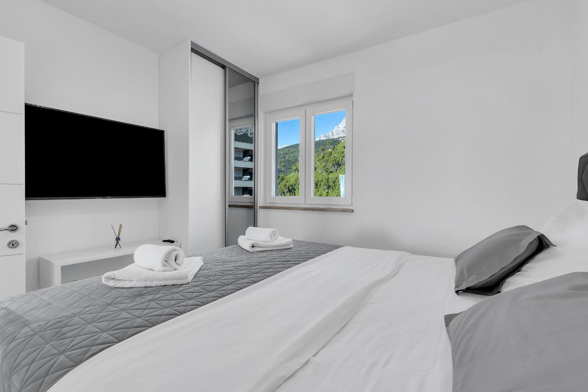 Exclusive Penthouse Big Blue With Private Jacuzzi