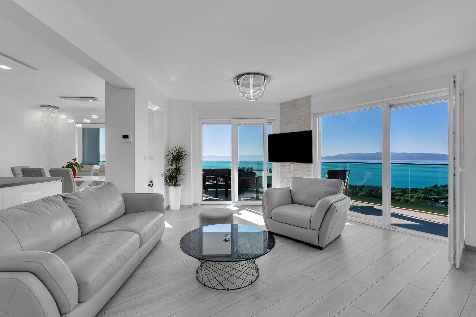 Exclusive Penthouse Big Blue With Private Jacuzzi Apartment
